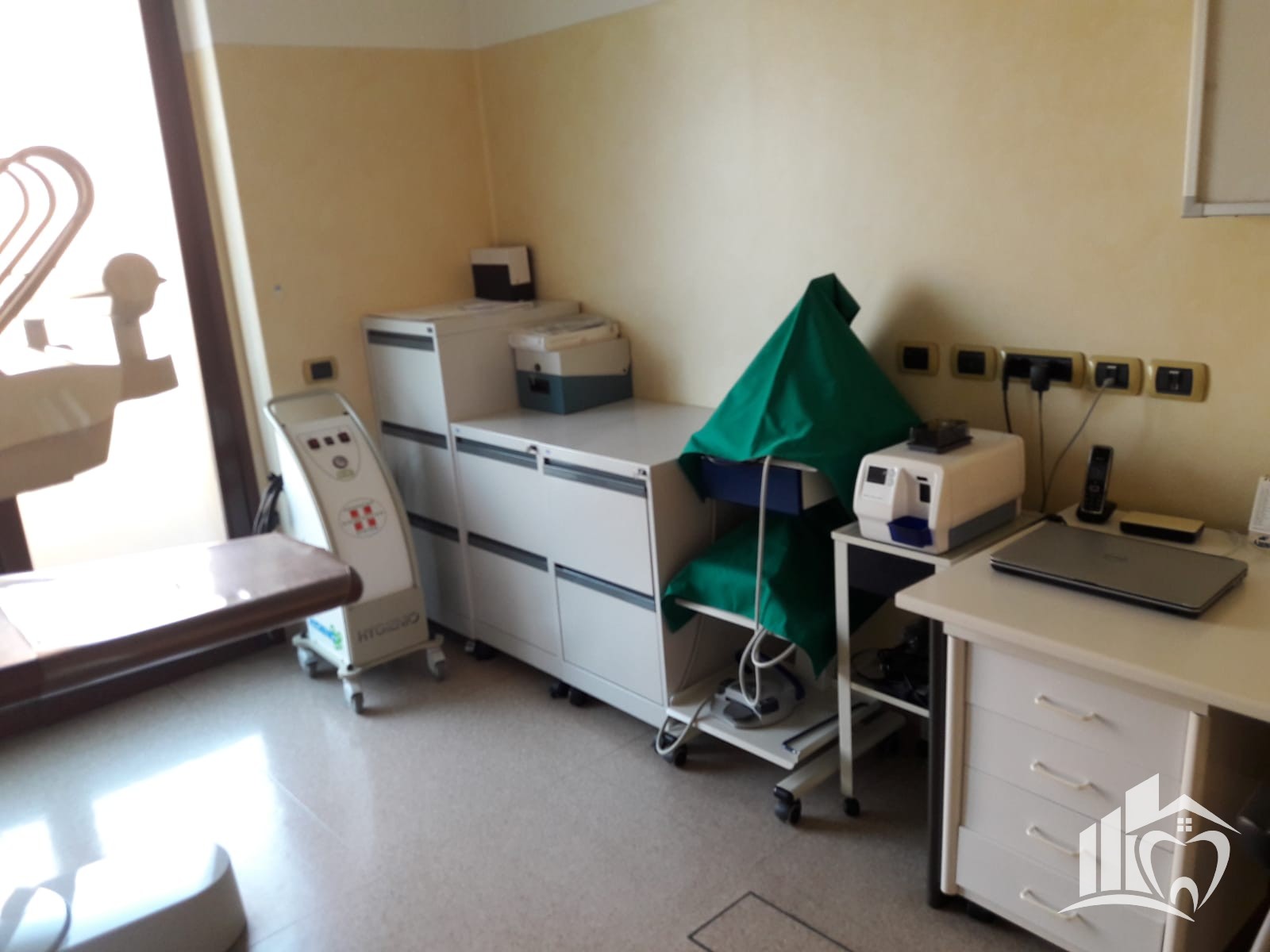 Anteprima 12