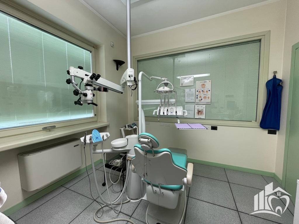 Ambulatorio Medico Odontoiatrico ( Casirate D'adda )